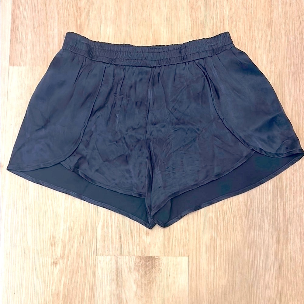 2/$20- Obey Women's Black Shorts Small